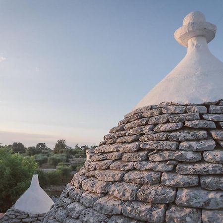 Trulli Harmonia Con Piscina - Альберобелло Экстерьер фото