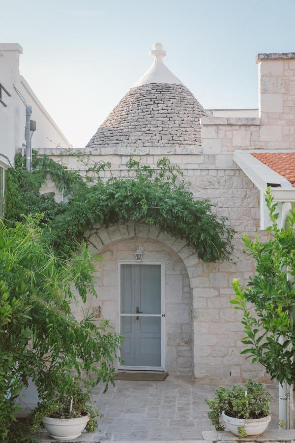 Trulli Harmonia Con Piscina - Альберобелло Экстерьер фото